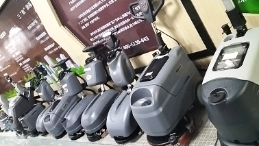 电动洗地机的售后服务有包管吗？？